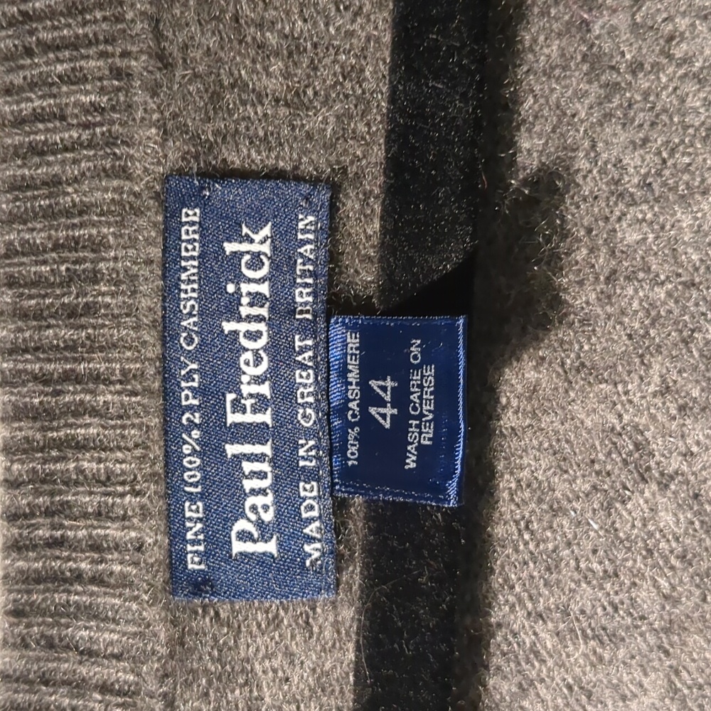 L Paul Fredrick 100% Cashmere Fine 2 Ply 44 - Picture 3 of 8